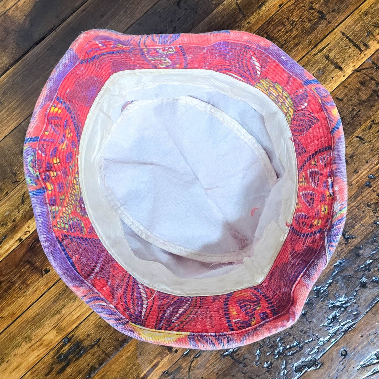 Vintage 1960s Psychedelic Hawaiian Bucket Hat