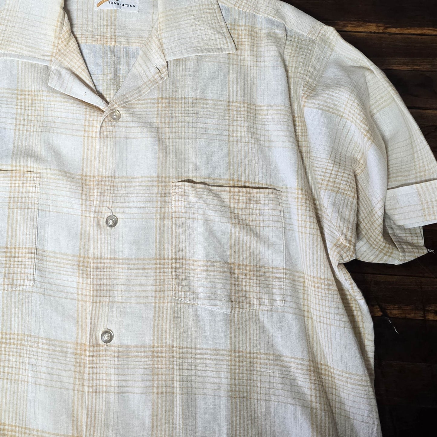 Vintage 1960s BVD Light Weight Button Down Short Sleeved Shirt
