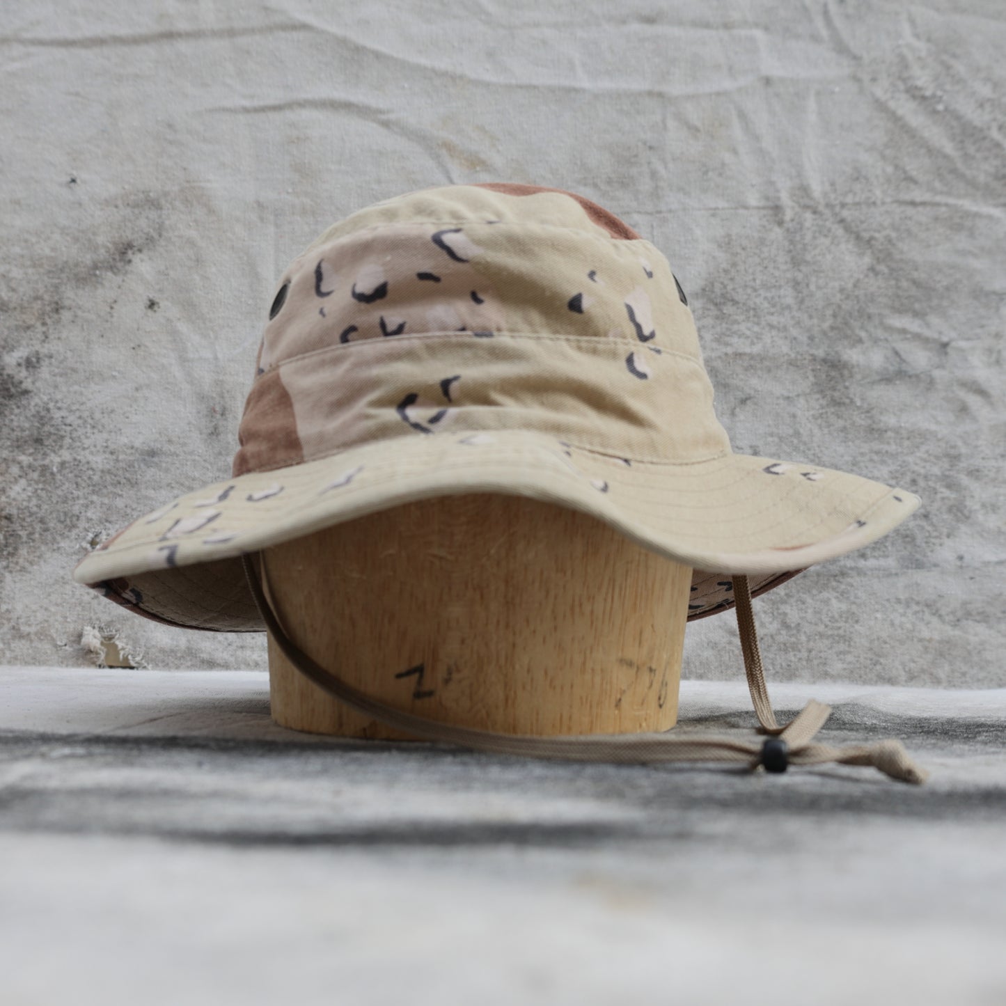 Vintage 1990s Military Hot-Weather Type 2 Chocolate Chip Camouflage Boonie Hat