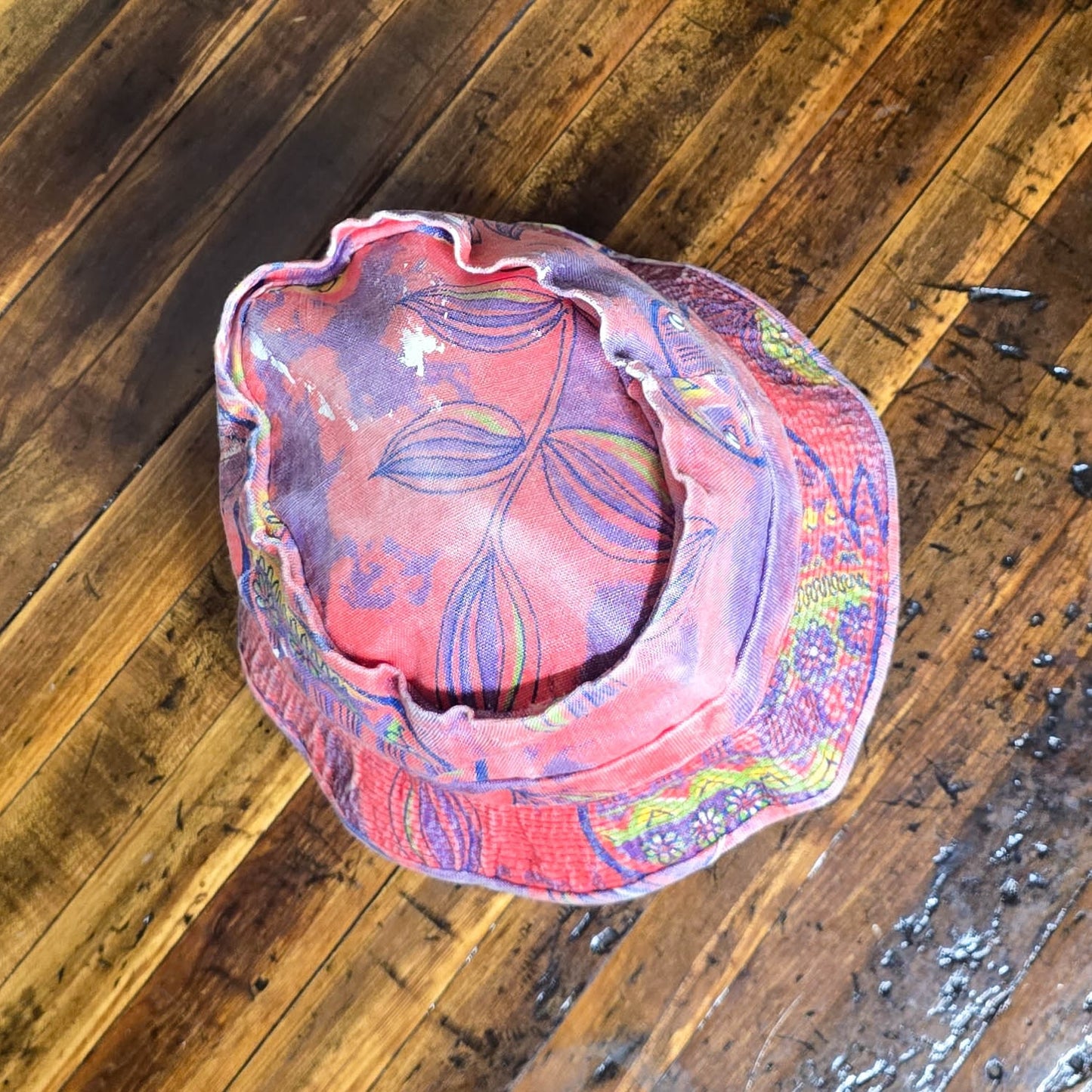 Vintage 1960s Psychedelic Hawaiian Bucket Hat