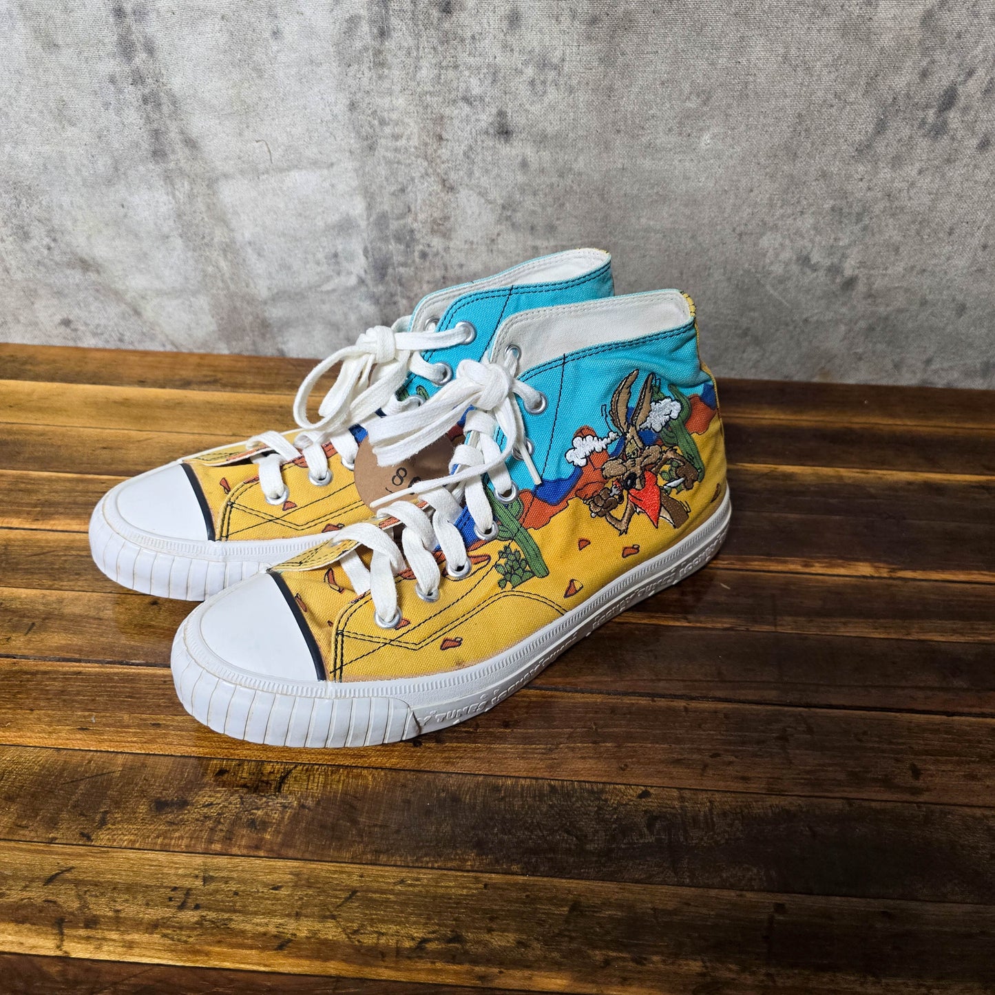 Vintage 1995 Keds Looney Tunes Shoes Size 9.5
