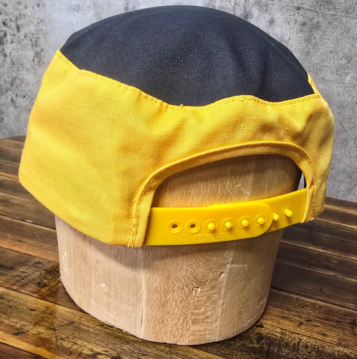 Vintage 1980s Old Style Octoberfest River Valley Ranch-Chask Adjustable Hat