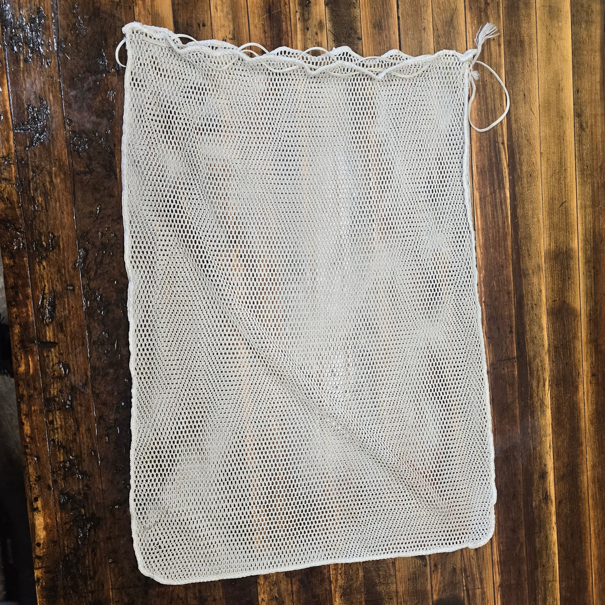 Vintage 1970s White Mesh Nylon Laundry Bag