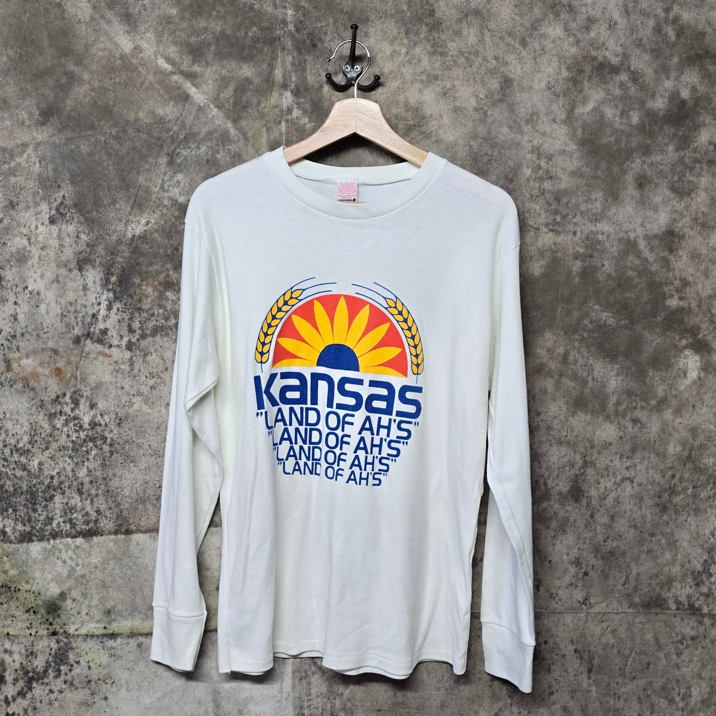 Vintage 1980s Kansas Land of Ah’s Longsleeve Shirt