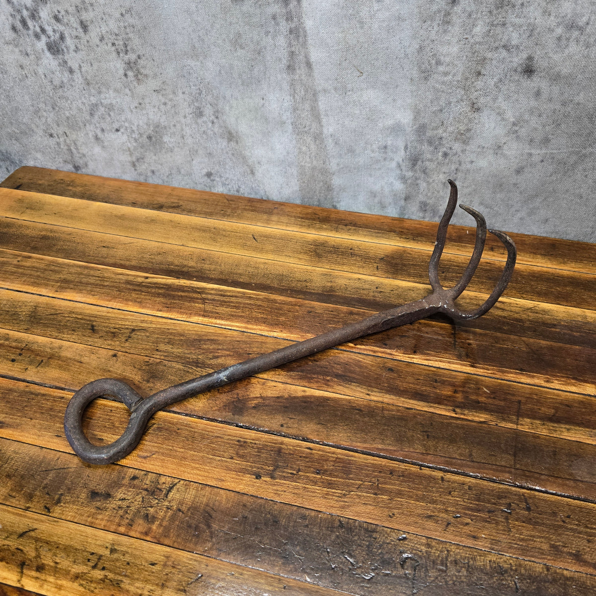 Antique 1900s Hand-Forged Iron Three-Tine Drag Hook Primitive Farm Rake Ring Handle Wall Decor