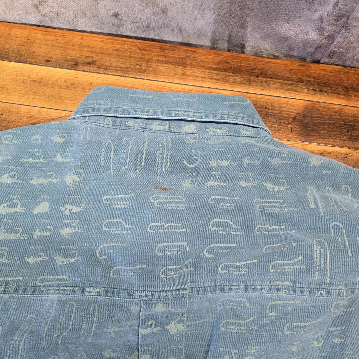 Vintage Orvis Longsleeve Button Down Fly Fishing Shirt