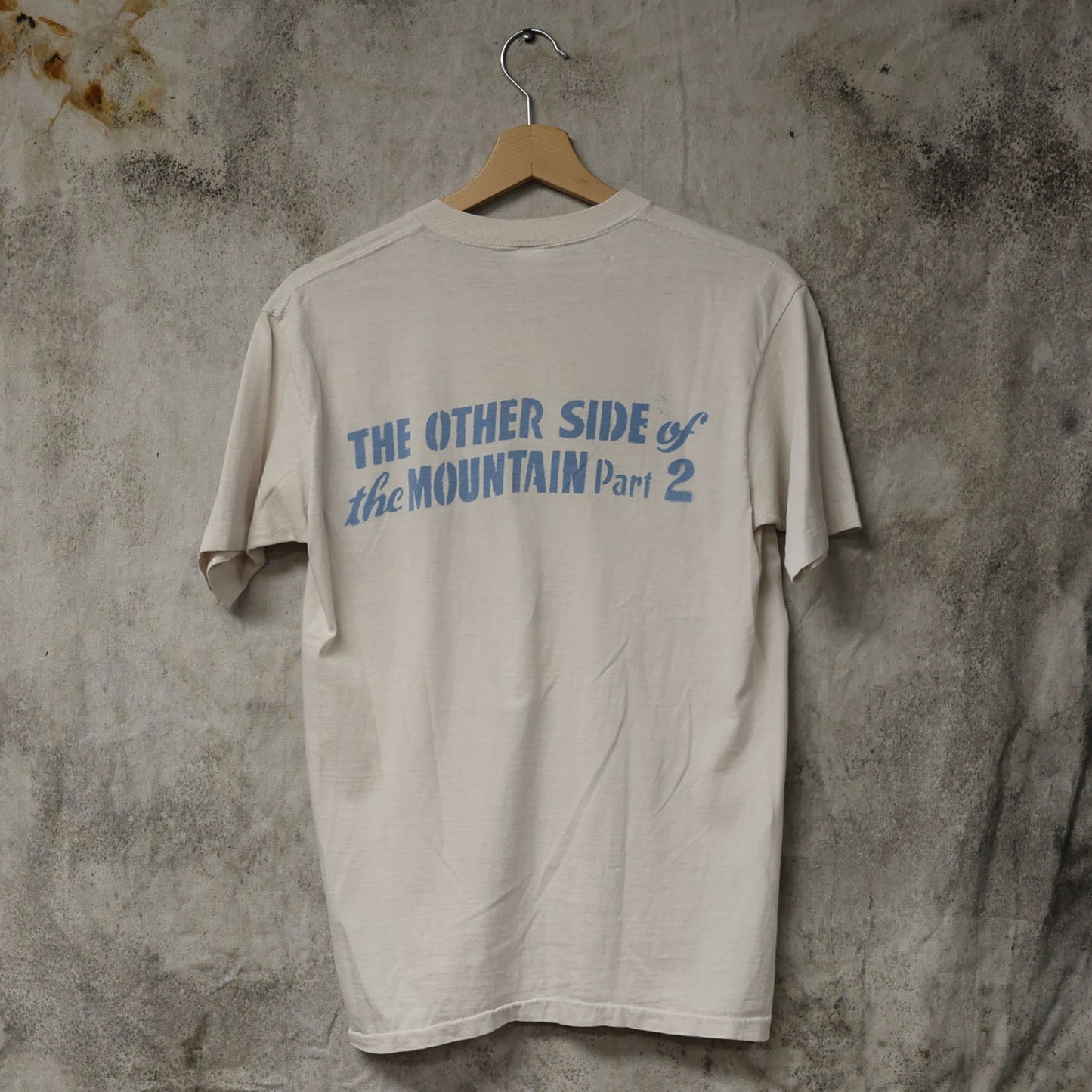 Vintage 1972 The Other Side Of The Mountain Part 2 Movie T-Shirt