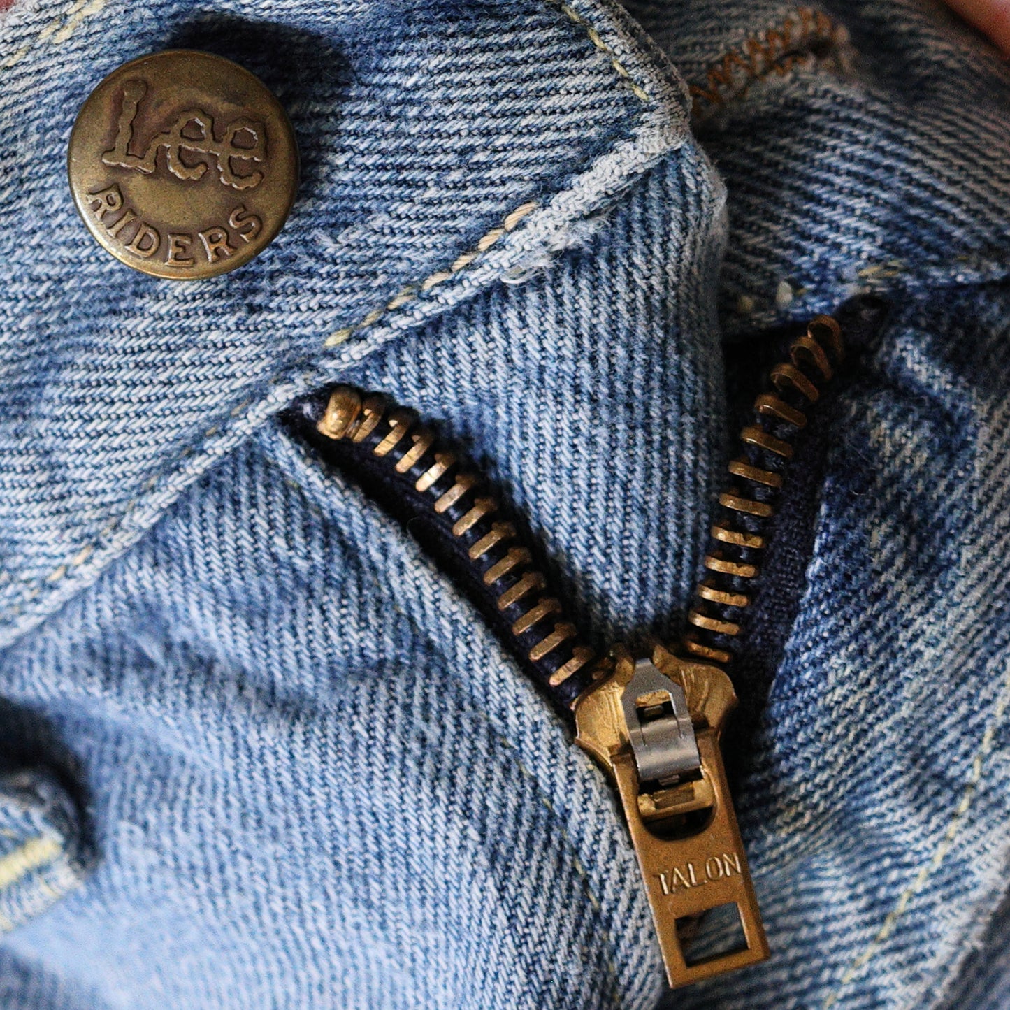 Vintage 1960s Lee Riders Boot-Cut Denim Jeans